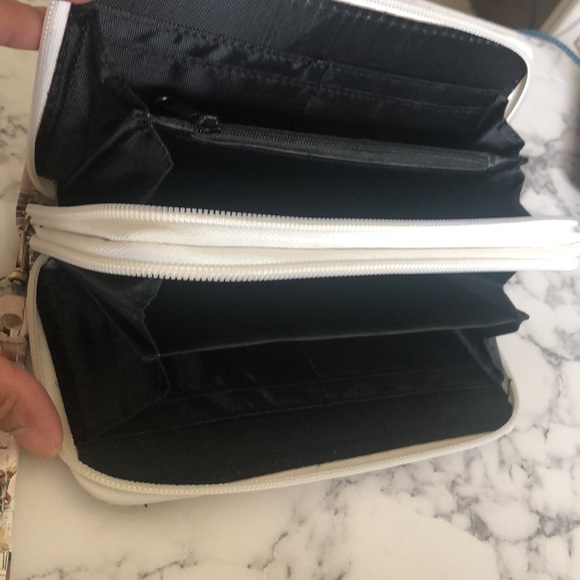 Wristlet Wallet - Picture 5 of 10